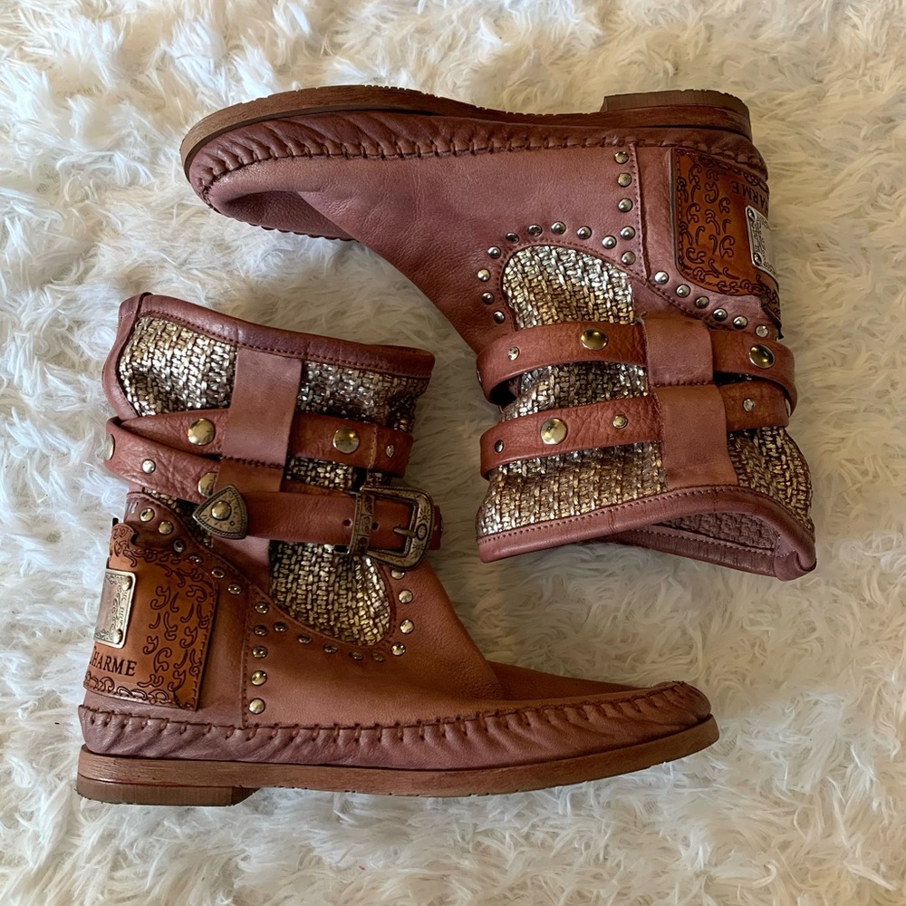 Karma of Charme Mauve & Silver Moccasin Booties, size 38